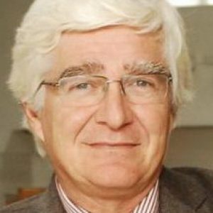 Luca Scacchetti, architect and designer of the Ianus executive system for Tecno
