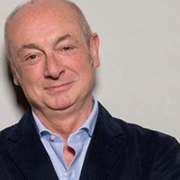 Piero Lissoni, designer of the Asymmetrical director tables by Tecno