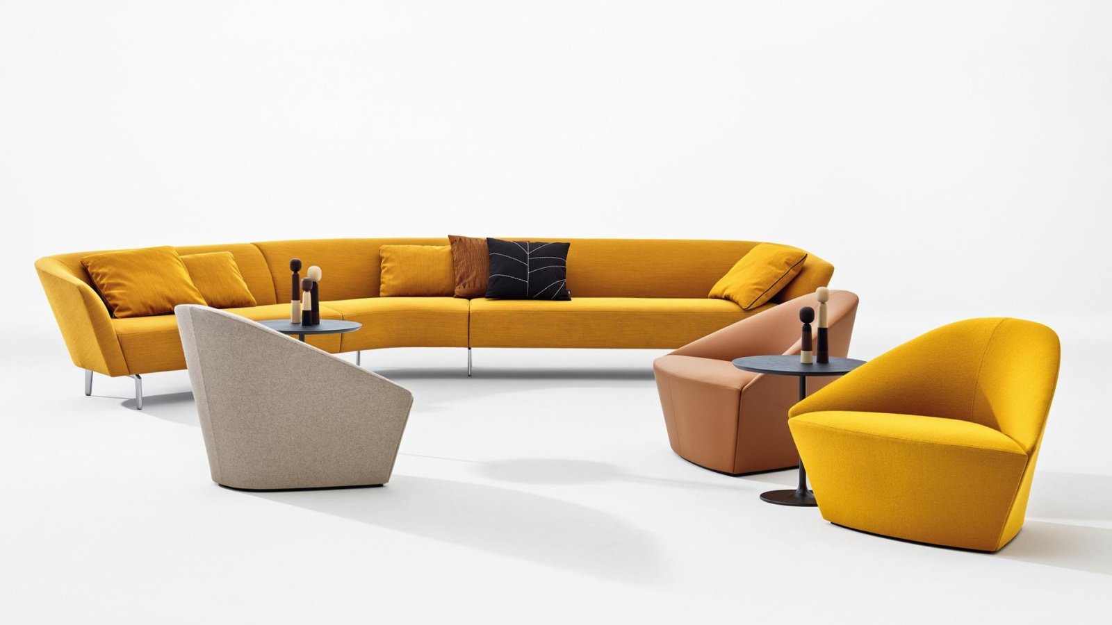 Loop modular sofa by Arper in a reception area