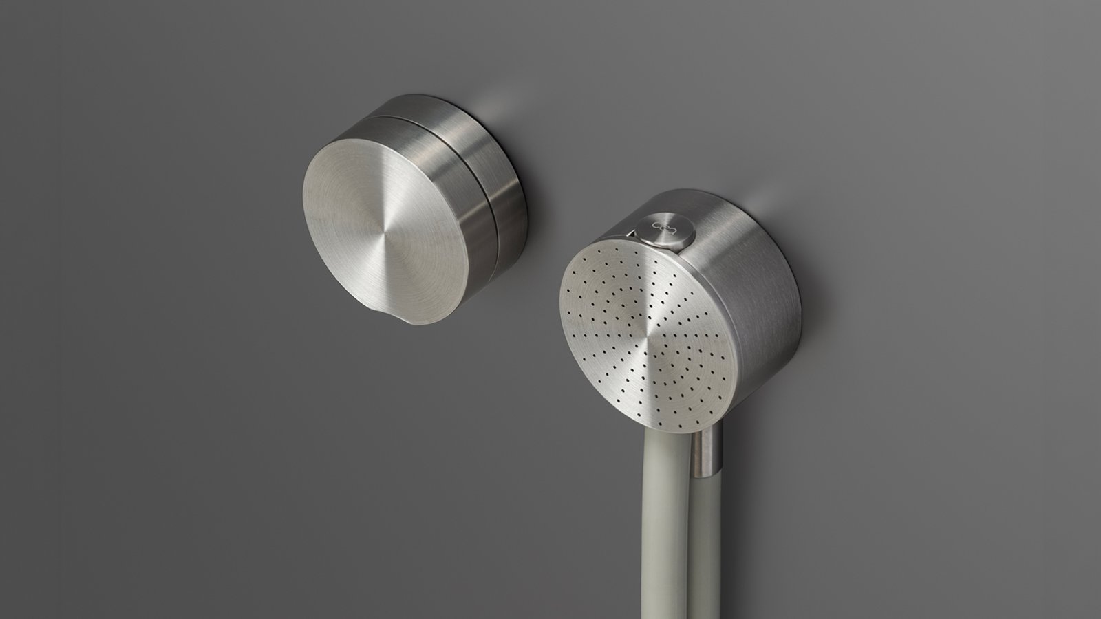Giotto by Cea Design tap collection in three mixing logics