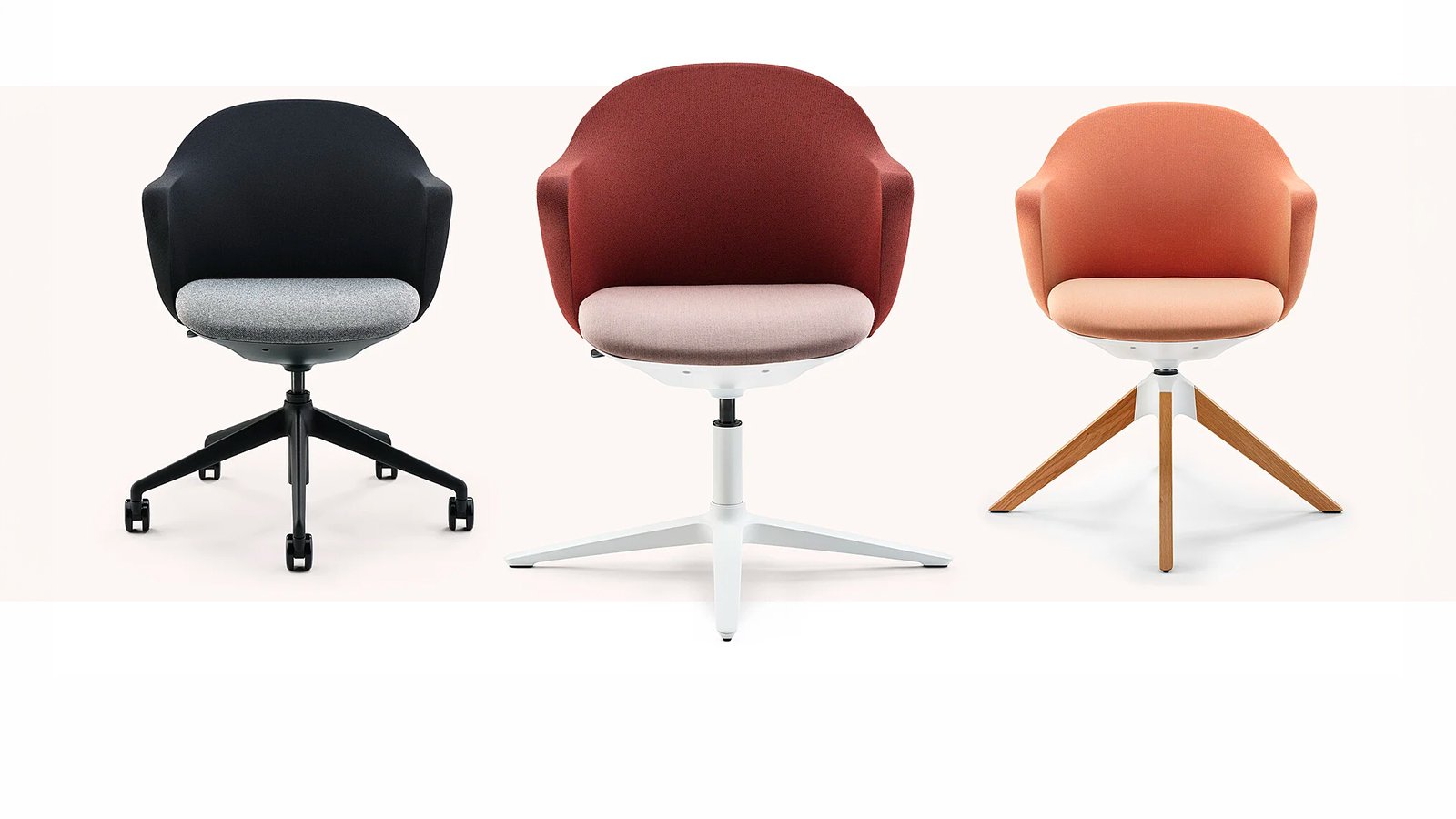 se:flair swivel chair by Sedus with light grey membrane back on a four-star aluminium base