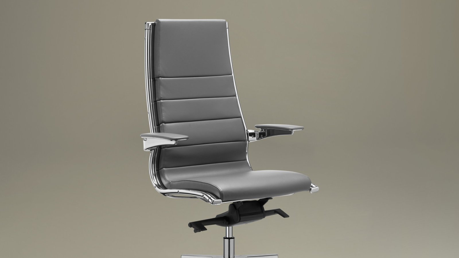 Sit it boss chair by Sitland with leather upholstery