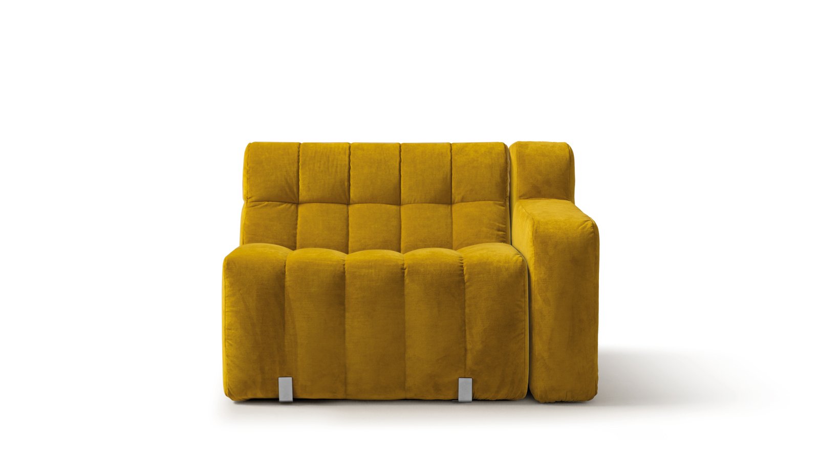 Tokyo armchair by Quinti: one seat with an armrest on either side, front view