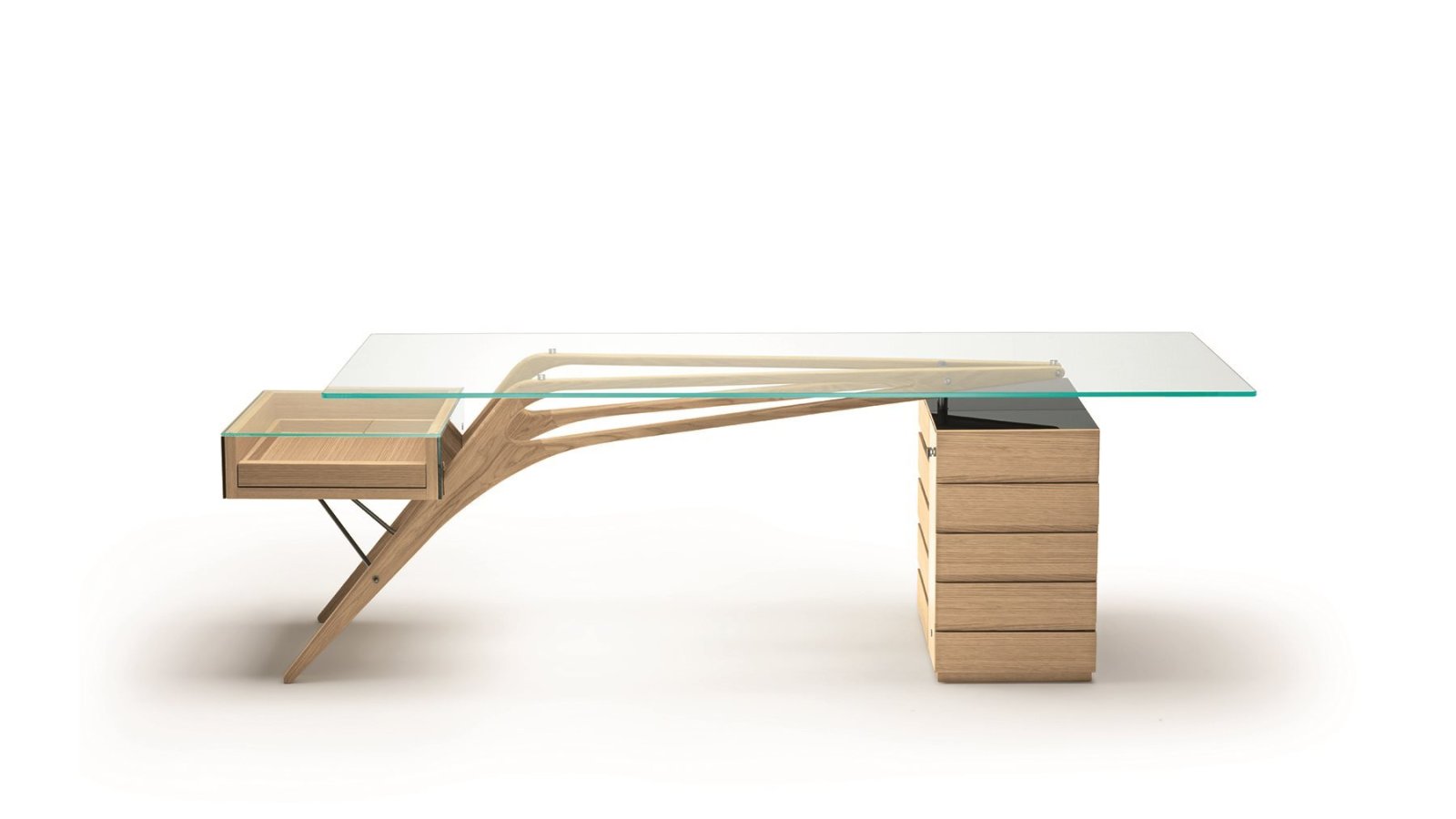 Director table Cavour CM by Zanotta in a corporate cabin