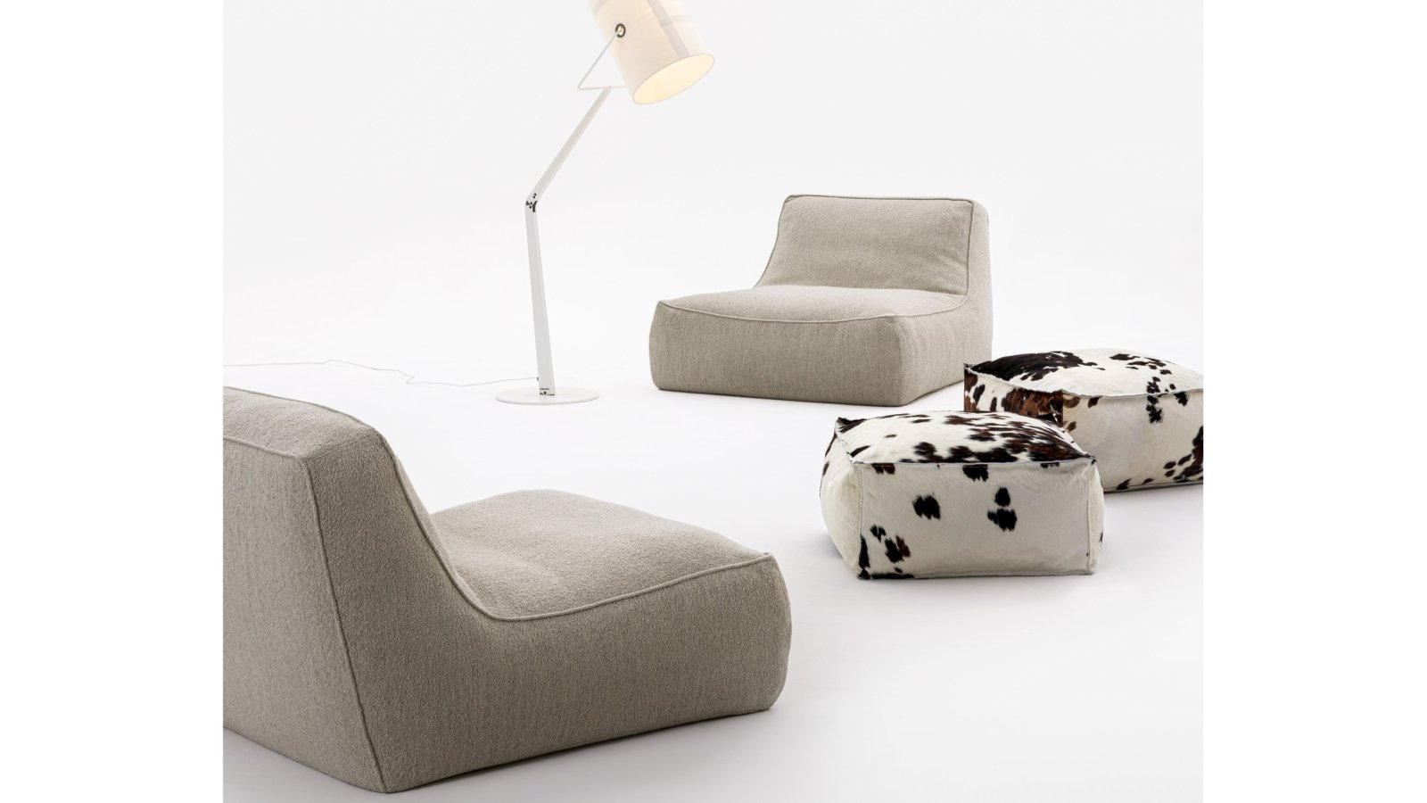 Zoe lounge seating by Verzelloni