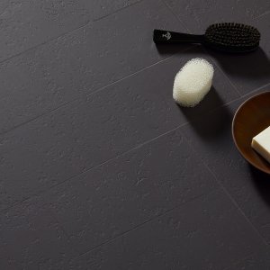 Kosei extruded porcelain surface by Mutina