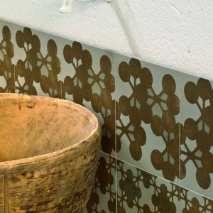 Reception front in Azulej Grigio tiles