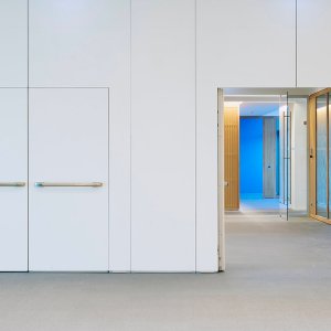 Textile-covered PMI panels dividing a banquet hall