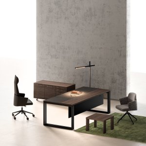 Flip-lid power unit on an Arche conference table