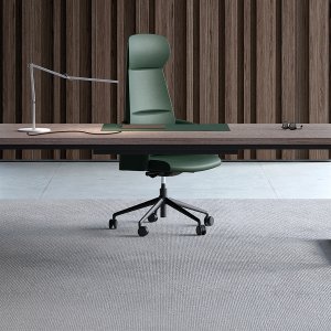 Round ø 120 Arche table for four in an Indian office
