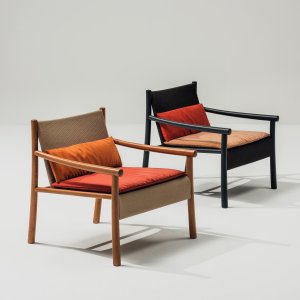 Seat and lumbar cushions of the Kata Lounge
