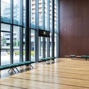 Large rectangular tabletop spanning two Kiik units
