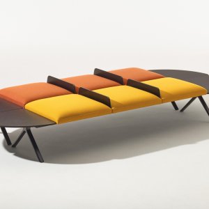 Slim seat divider between two Kiik cushions