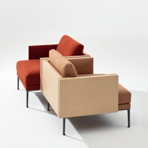Steeve Lou with left-side table in walnut