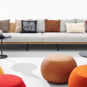 Armrest with cushion on an Arper Zinta composition