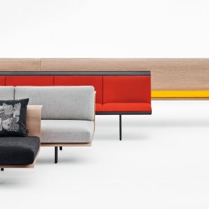 Metal frame supporting a Zinta bench by Arper