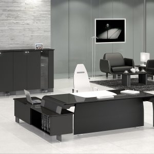 Managing director's cabin with AlfaOmega desk, extension and curved-side bookcase