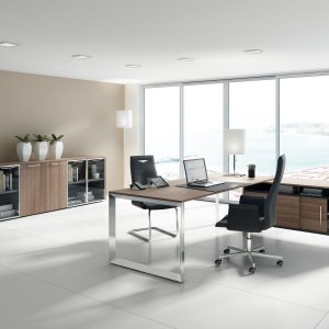 Attiva office table with black lacquered glass top on leather-covered conical legs