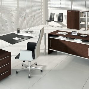 Open-plan floor with Attiva office tables and mobile pedestals