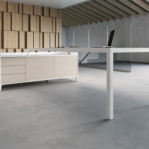 Anti-glare melamine top of the D1 desk