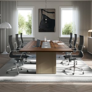 GO executive desk in a director's cabin
