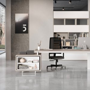 GO meeting table without central overlay