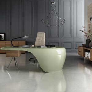 Shell in cloud white lacquer