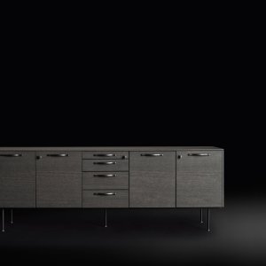 Standing-height Eleva table with power socket at the leg base