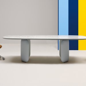 Five-spoke base and 65 mm castors of Elinor by Pedrali
