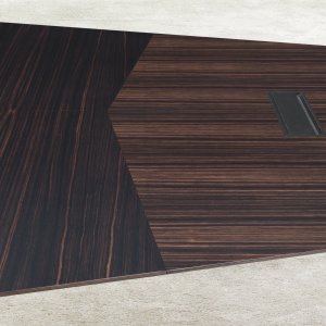 Meeting room with Euclideo table and Wing armchairs