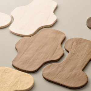 Body brick made of Chalk-coloured terracotta, Faces & Figures range