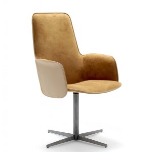 Beech plywood seat of the Electa chair