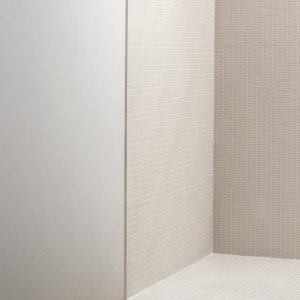 Shaded outdoor wall in matt Phenomenon