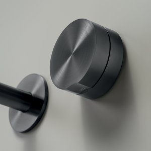 Thermostatic Giotto shower group with graduated circular dial