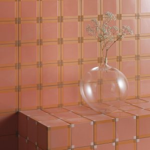 Detail of the collection's matte and glossy glazes