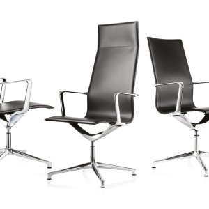 Kuna Chair in white leather