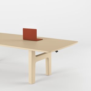 Round connection table joined to the Hito executive desk for close meetings