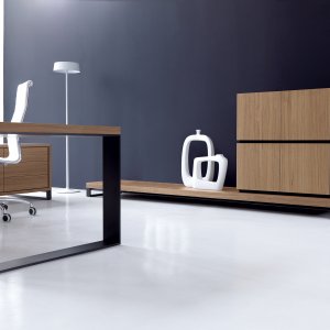 Aluminium ring leg detail of the New Loop executive desk
