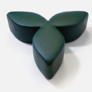 Trio ottoman Waves shaped like a clover
