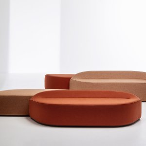 Visitor chairs Waves by LaCividina in an Indian office reception