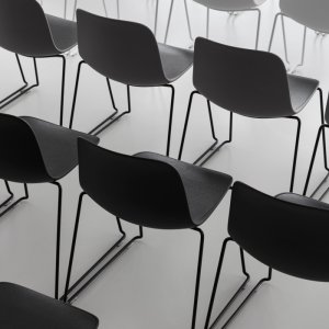 Campus hall furnished with Seela chairs by Lapalma
