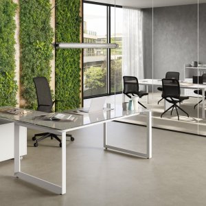 Service unit as structural support for a 5th Element desk