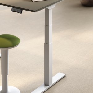 COMFORT memory control panel on an UP Plus desk