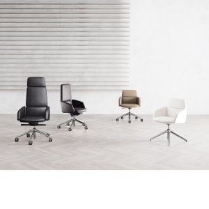 Lead visitor chair on four-spoke aluminium pyramid base