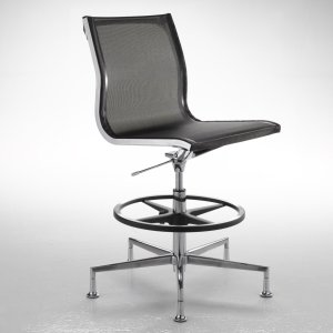 Chrome finish of the Nulite executive chair
