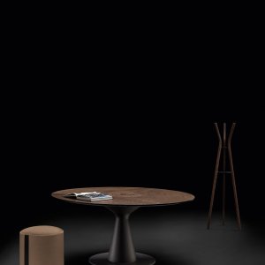 Metar 280 cm meeting table in the conference room