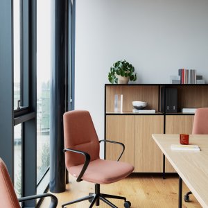 Integrated synchronised mechanism of the Synua chair