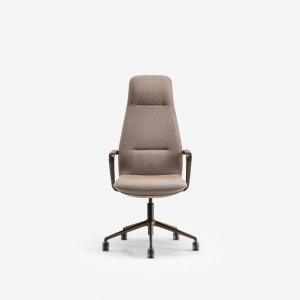 Boss chairs Synua arranged around a conference table