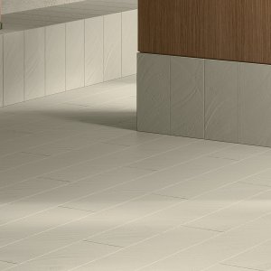 Otto Mutina Terra T1 in a waiting lounge