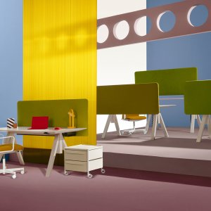 Conference and meeting tables Arki-Table in three formats on one floor